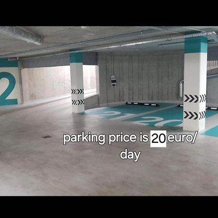 Happy Inn Just Studio, Self Check-In-24X7,Parking-In-The-Underground-Garage ヴィリニュス エクステリア 写真