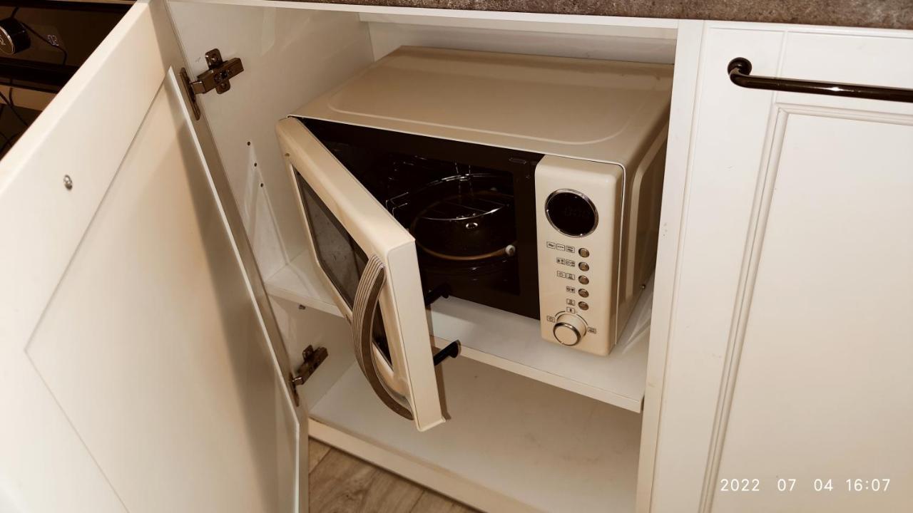 Happy Inn Just Studio, Self Check-In-24X7,Parking-In-The-Underground-Garage ヴィリニュス エクステリア 写真